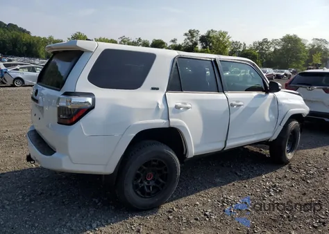 2023 Toyota 4Runner Se z USA, uszkodzony, nr VIN JTENU5JR9P6133301